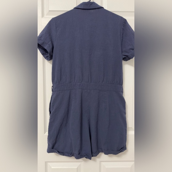 LAST CHANCE 🔥 MAKE A BUNDLE AND SAVE MORE 🔥
Navy Cotton Button-Up jumper - Picture 6 of 6